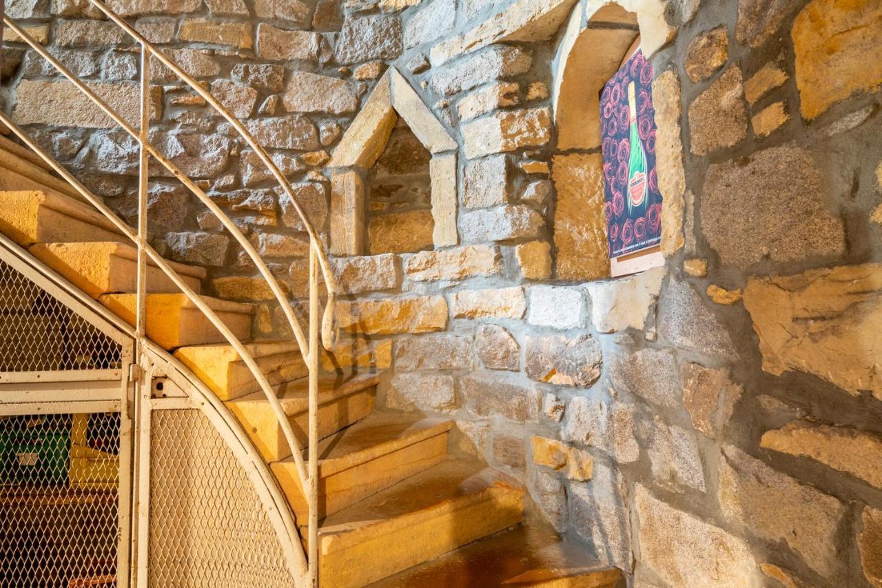 Bed and Breakfast Aux Prisons De Montagny Montagny  Zewnętrze zdjęcie