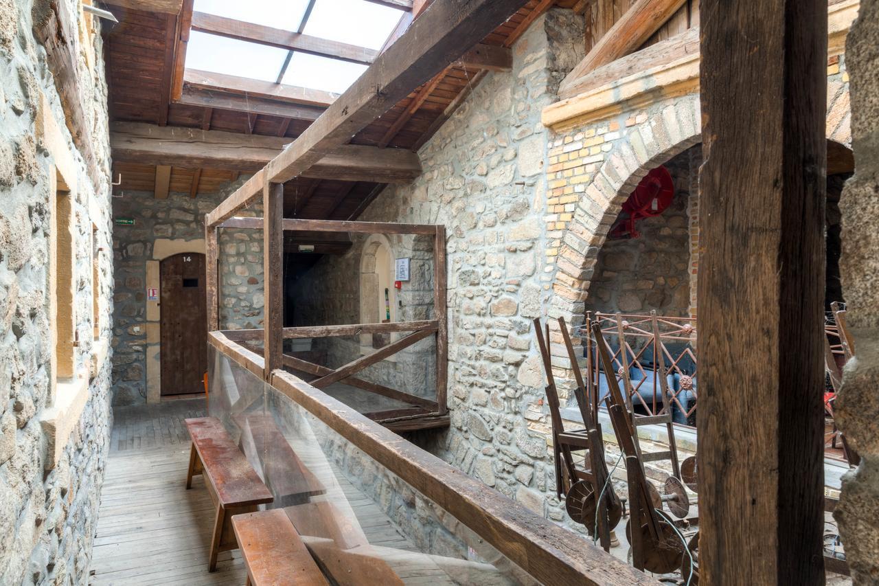 Bed and Breakfast Aux Prisons De Montagny Montagny  Zewnętrze zdjęcie