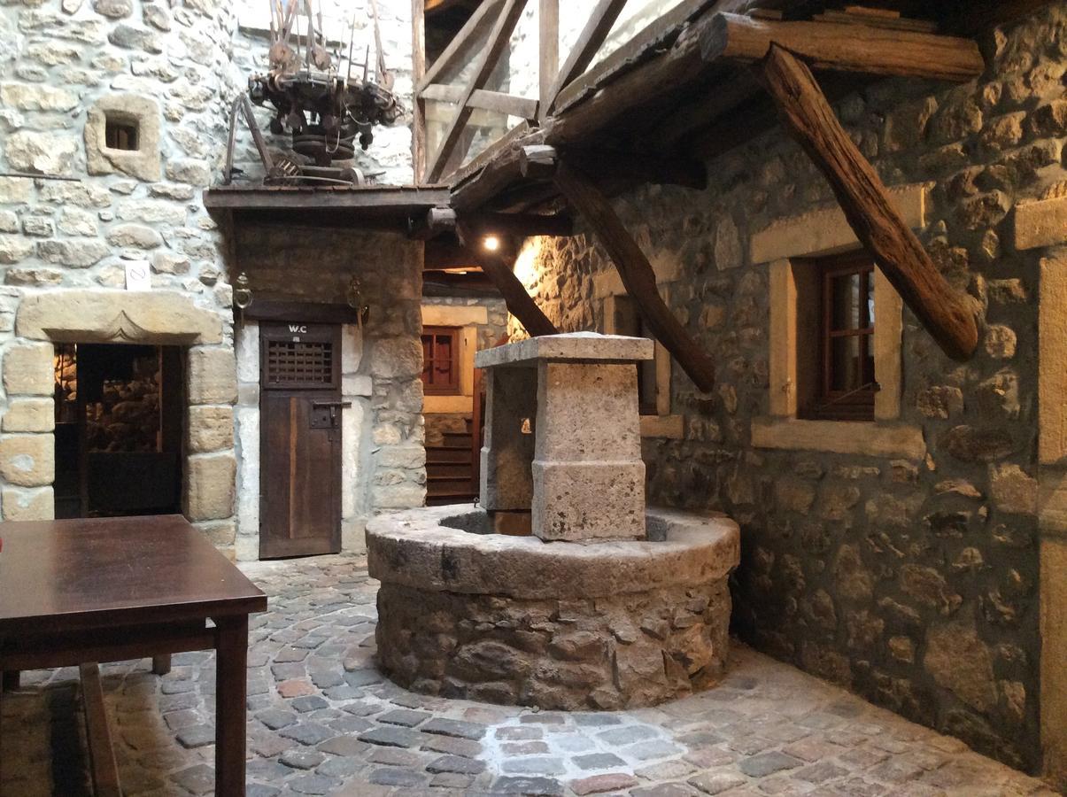 Bed and Breakfast Aux Prisons De Montagny Montagny  Zewnętrze zdjęcie